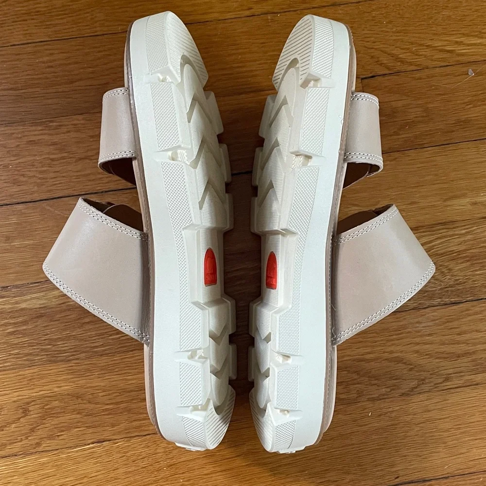 SOREL //  REIN CB™ Women's Slide Sandal in Honest Beige, Bleached Ceramic sz 7.5 - Picture 2 of 9